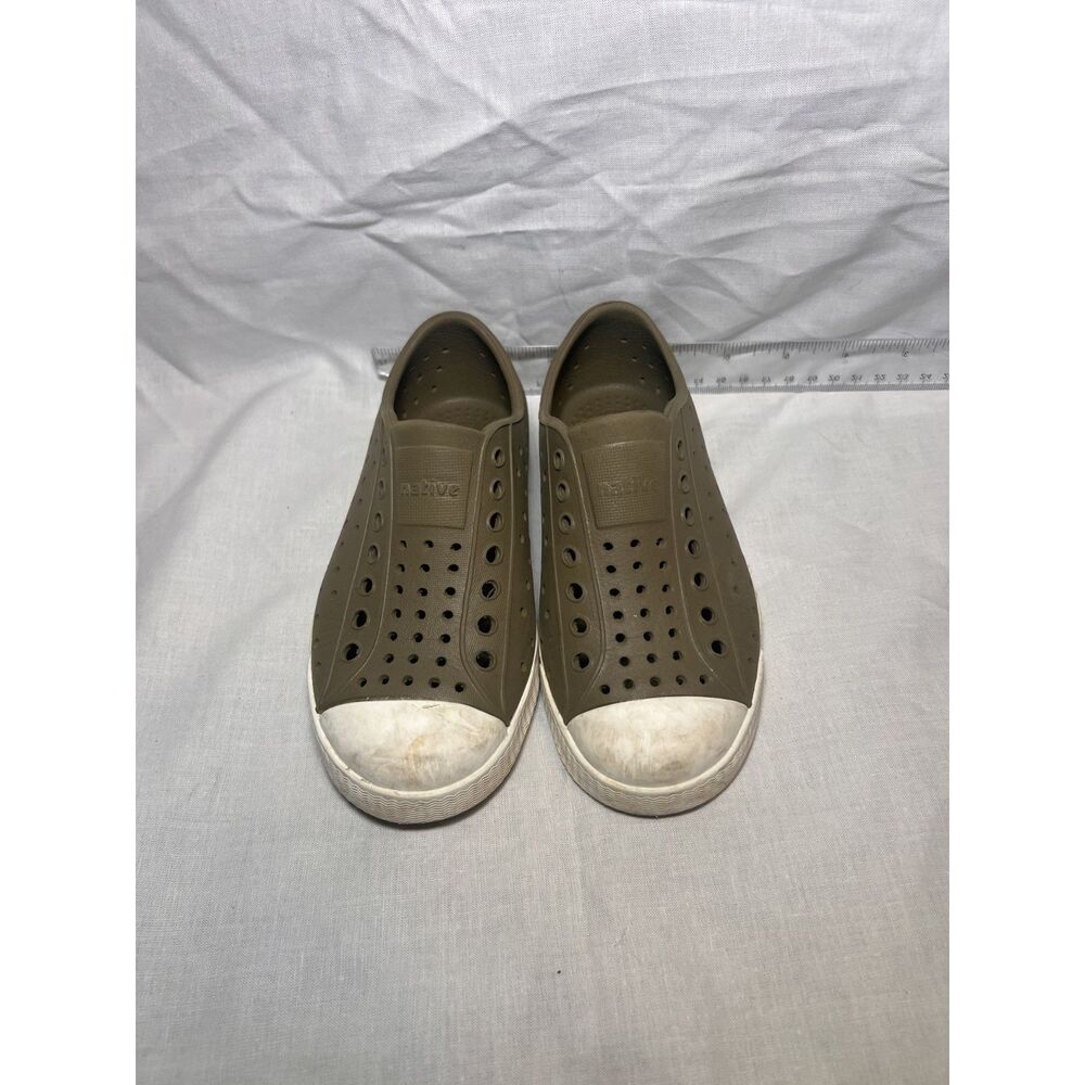 Native Jefferson olive green slip on shoes